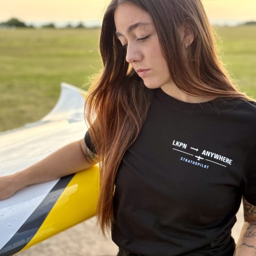 From here to anywhere - pohled na modelku zepředu